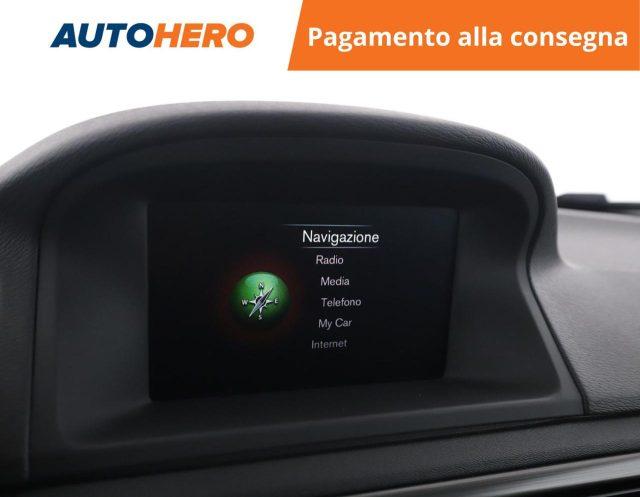 VOLVO XC70 D4 AWD Geartronic Momentum