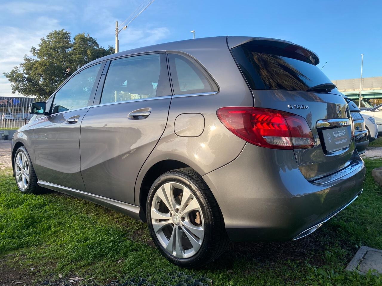 MERCEDES - Classe B - B 180 d Automatic Premium - NEOPATENTATI - FINANZIABILE - PERMUTE