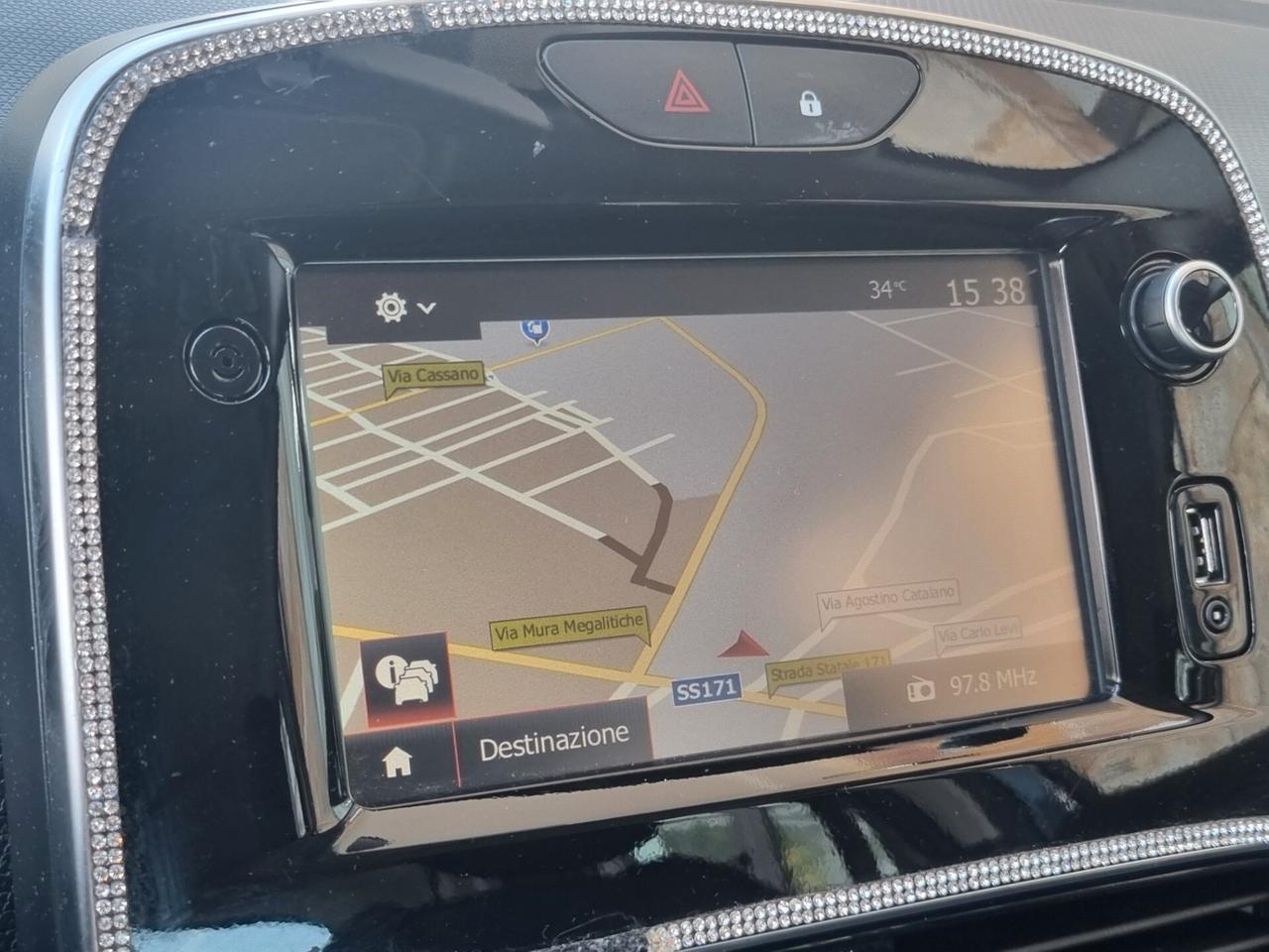 Clio IV 2017 1.2 16v Zen 75cv