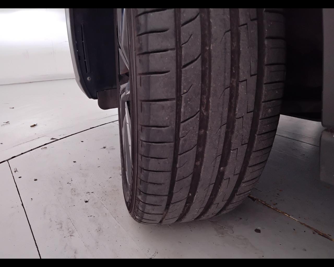 VOLKSWAGEN Taigo - Taigo 1.0 tsi R-Line 110cv