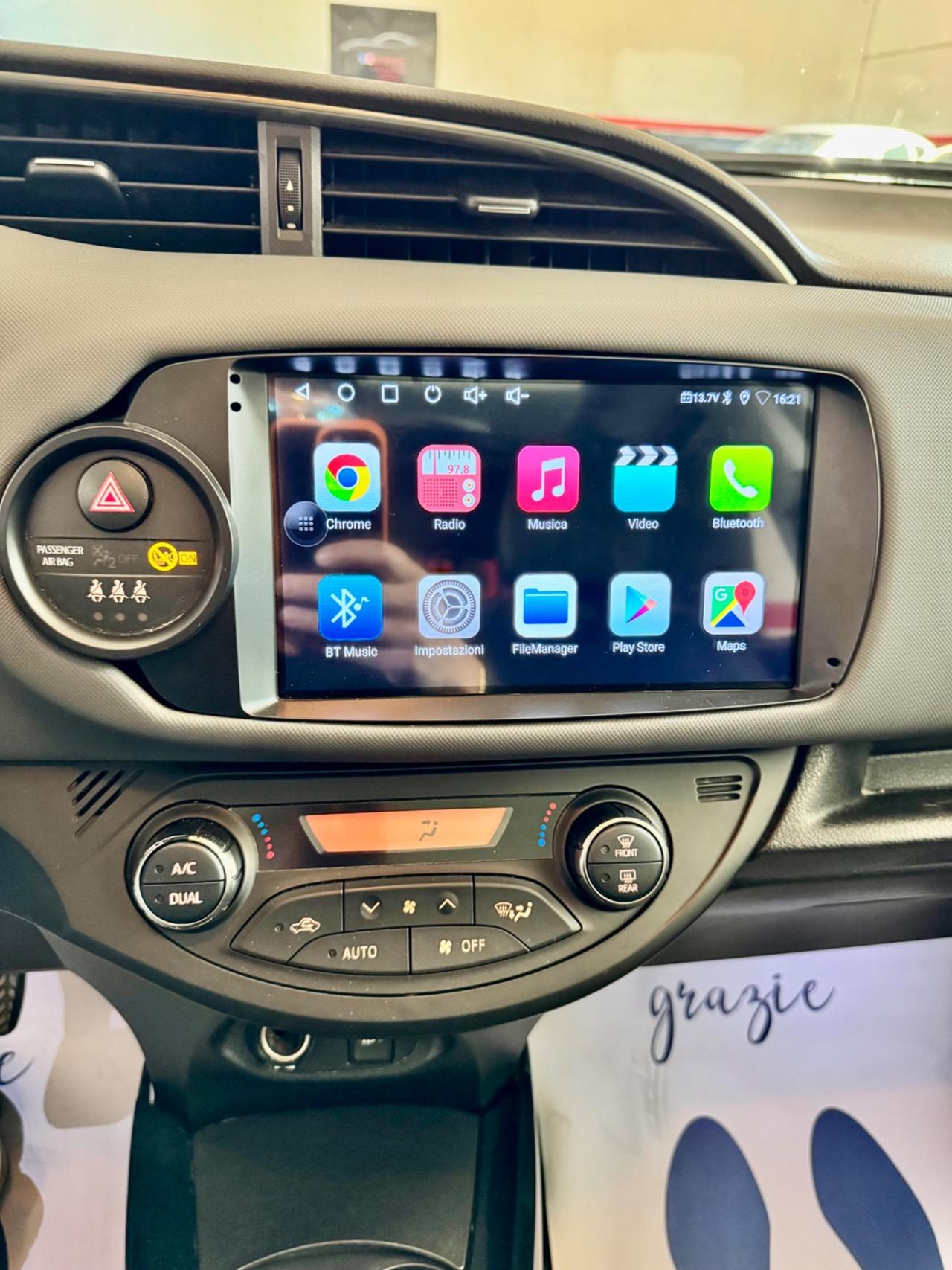 Toyota Yaris 1.3 5 porte Lounge