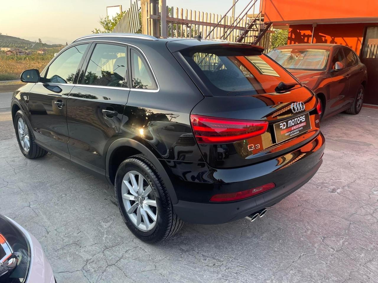 Audi Q3 2.0 TDI 140 CV SPORT