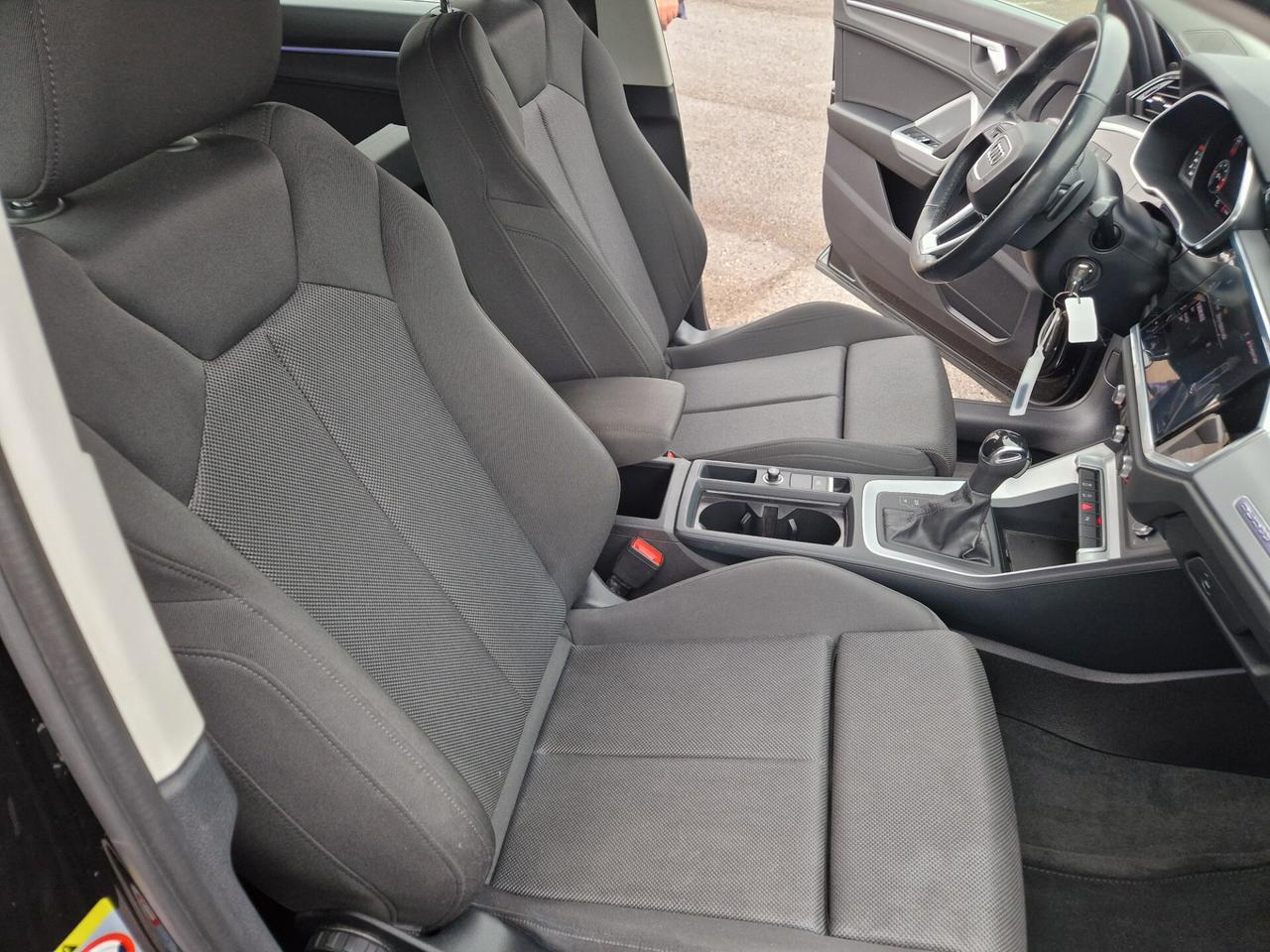 Audi Q3 40 TDI quattro S tronic line edition