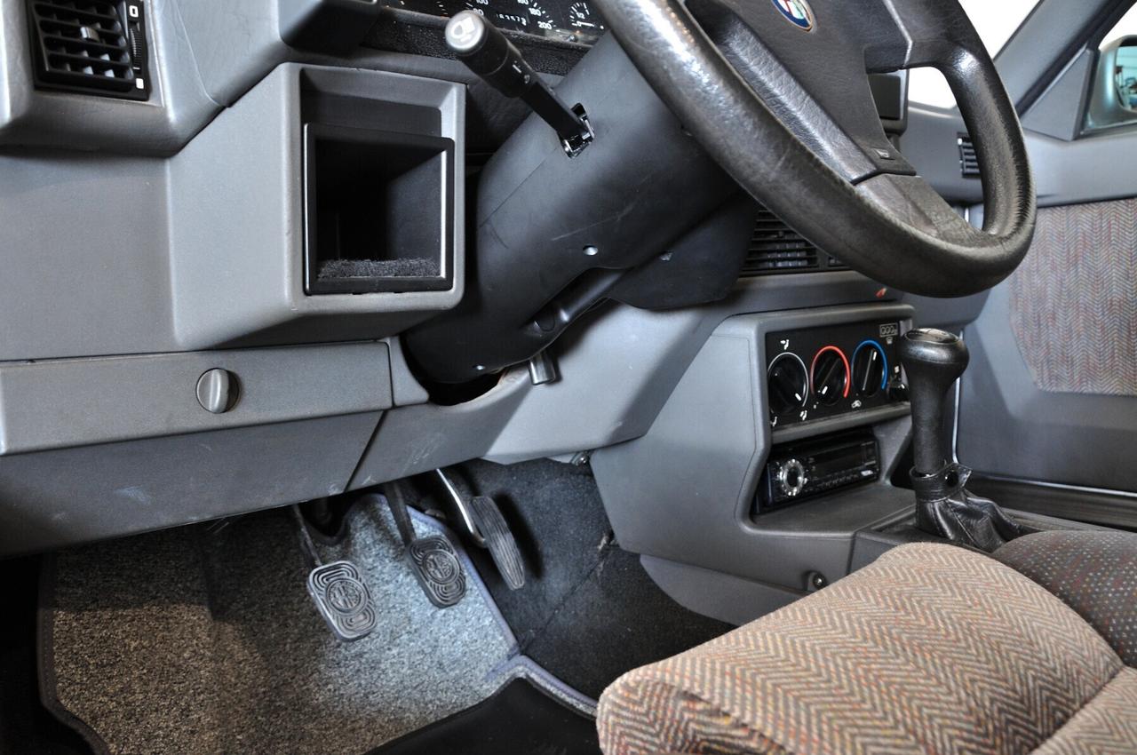 Alfa Romeo 75 2.0i Twin Spark CRS tagliandata perfetta
