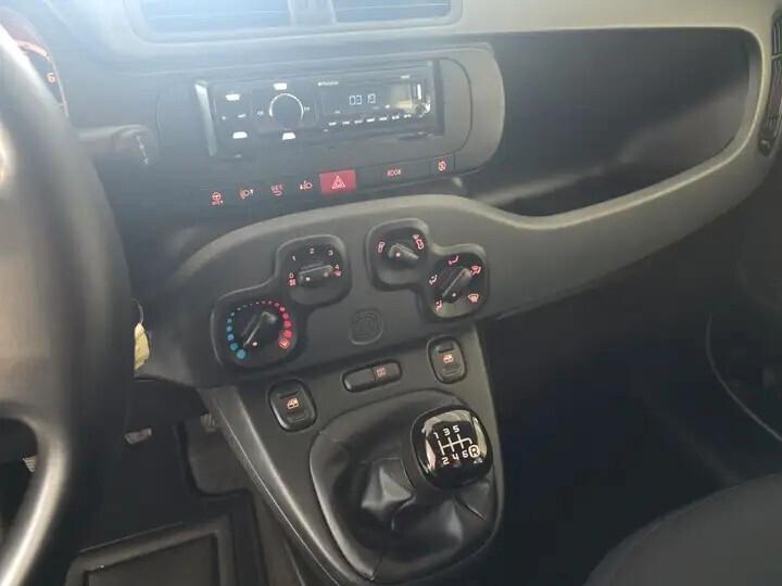 Fiat Panda 1.0 hybrid VAN autocarro N1 2 posti