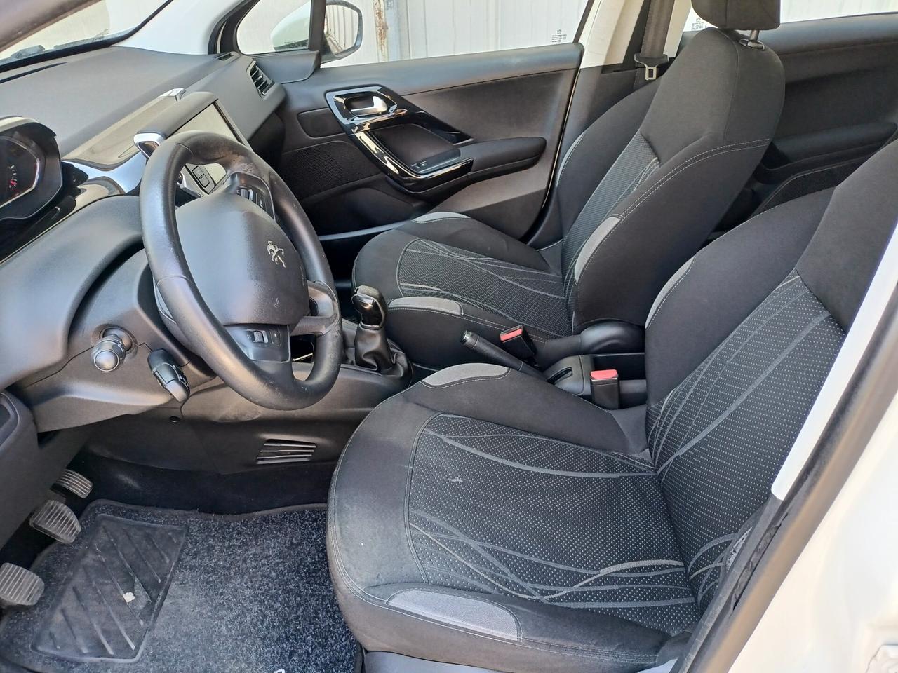 Peugeot 208 1.2 VTi 82 CV 5 porte Access