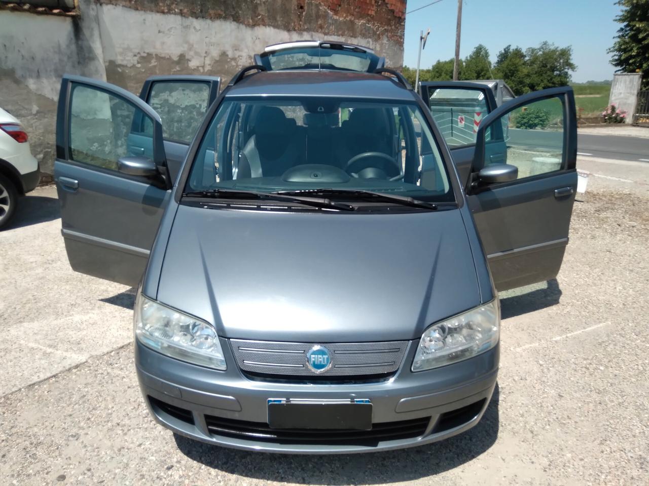 Fiat Idea 1.3 Multijet 16V 70 CV BlackEnergy xneopatentati