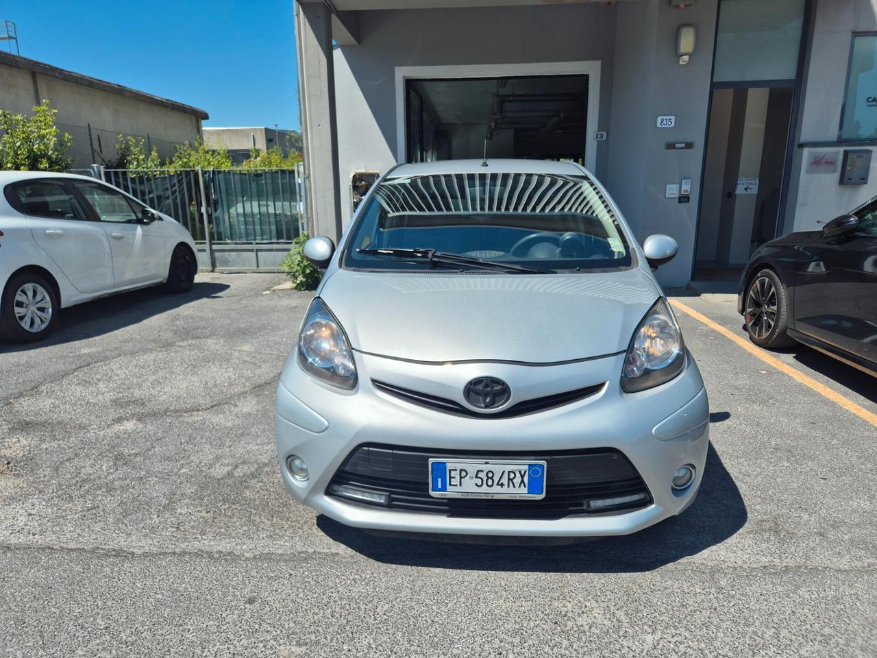 Toyota Aygo 1.0 12V VVT-i 5 porte Active Connect