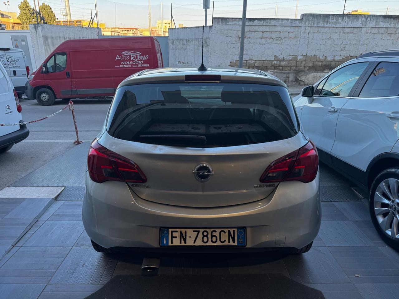Opel Corsa 1.4 90CV GPL Tech 5 porte Innovation