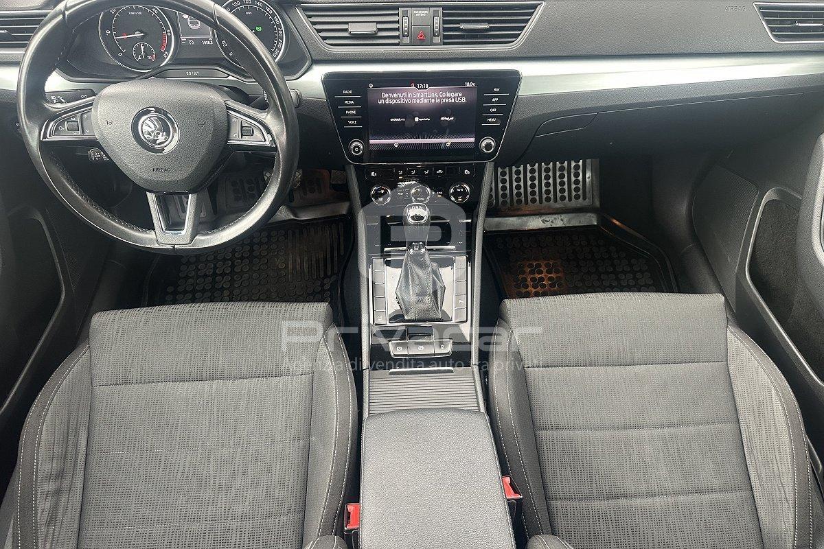 SKODA Superb 1.6 TDI DSG Wagon Executive
