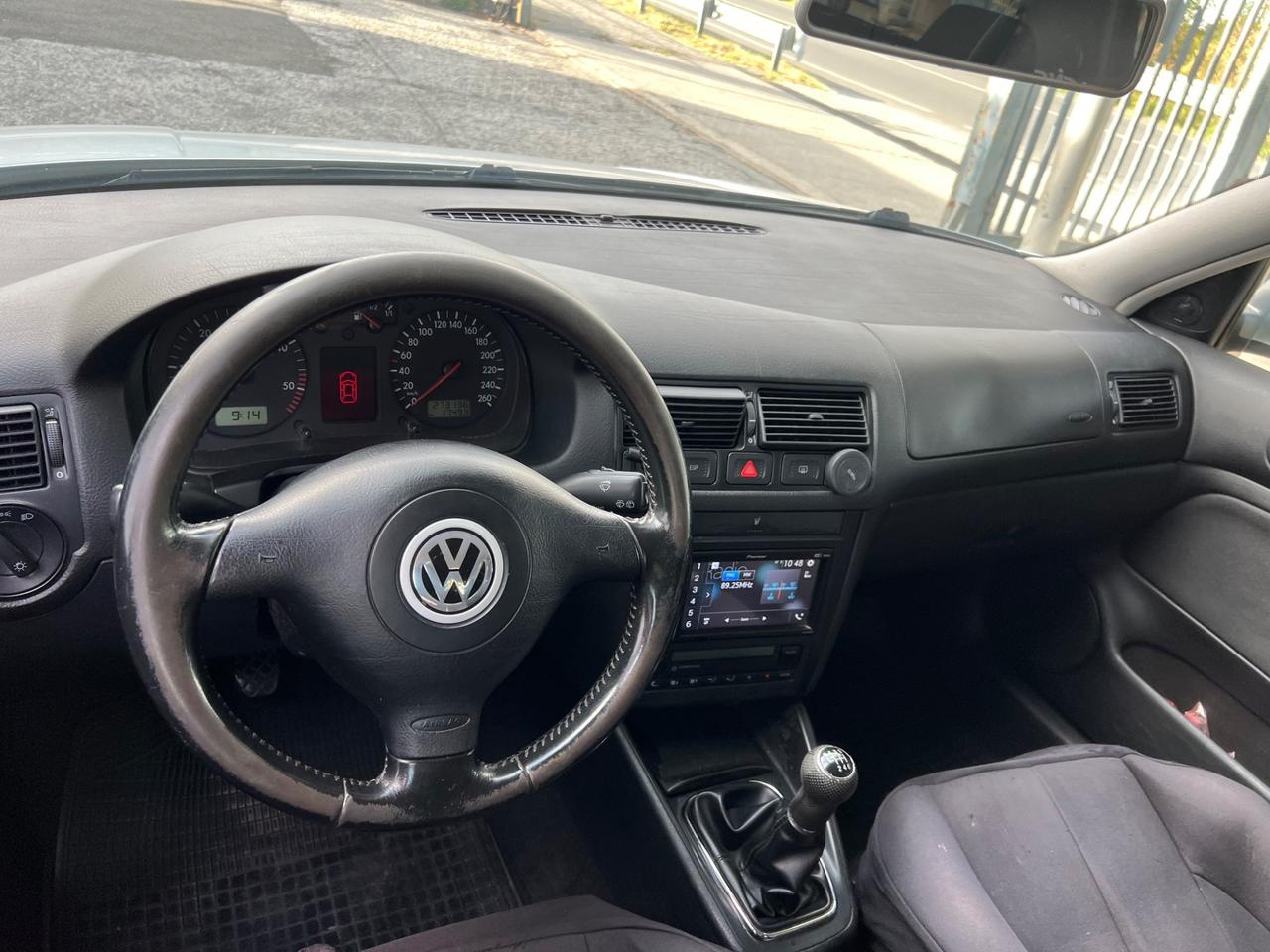 Volkswagen Golf 1.9 TDI 130 CV Leggi Descriz