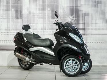 Piaggio MP3 300