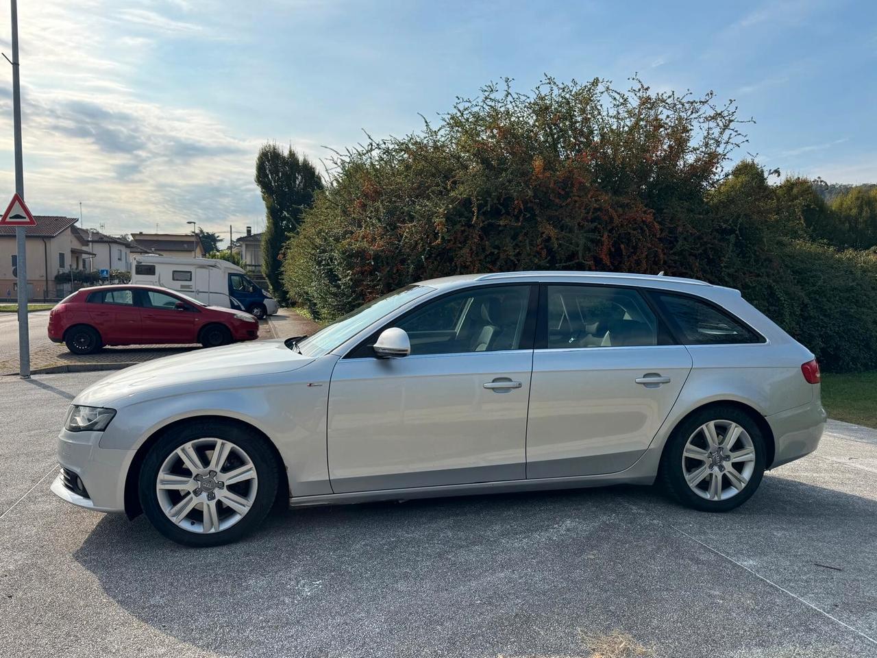 Audi A4 Avant 2.0 TDI 143CV F.AP.