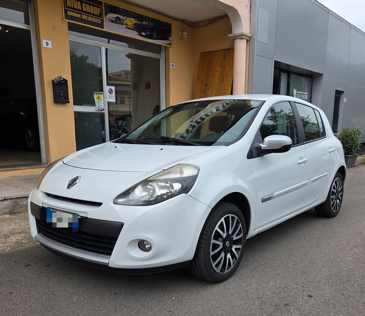 Renault Clio 1.5 dCi UNICO PROPRIETARIO!!!! NEOPATENTATI!!!