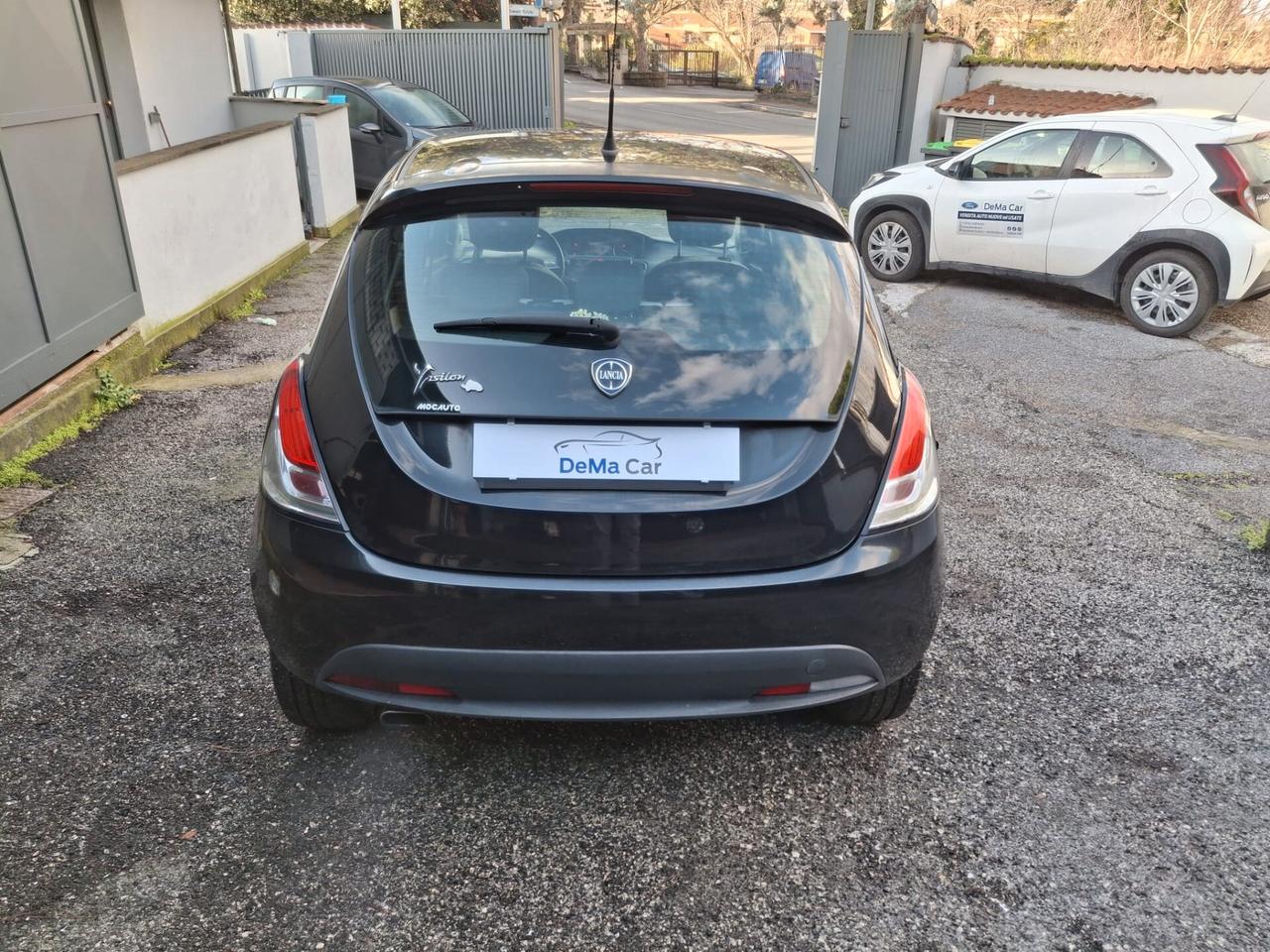 Lancia Ypsilon 1.2 69 CV 5 porte Elefantino