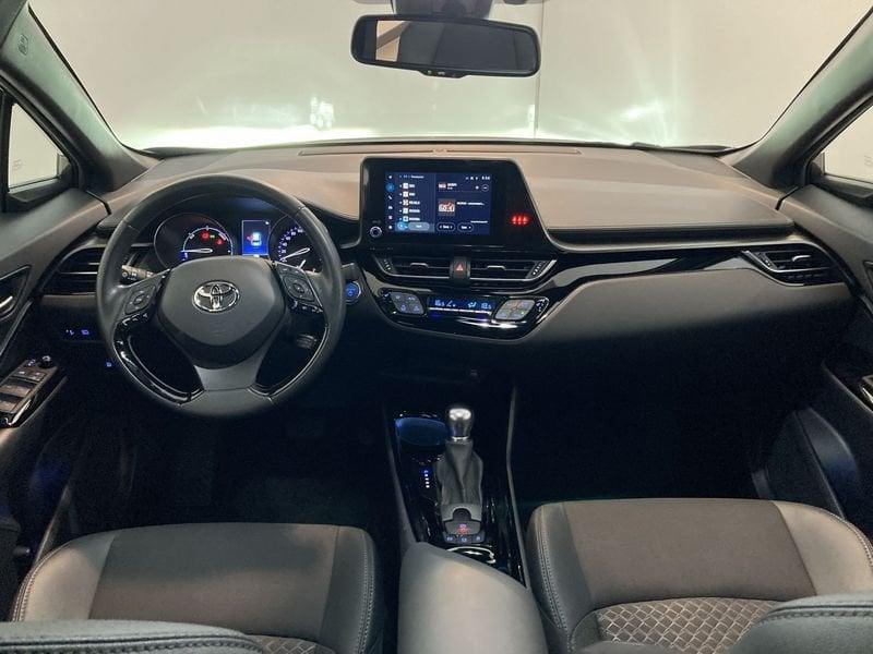 Toyota C-HR 1.8 HV E-CVT Trend
