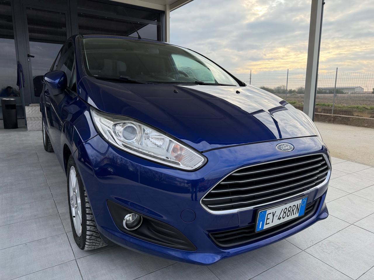 Ford Fiesta 1.2 60CV 5 porte Titanium