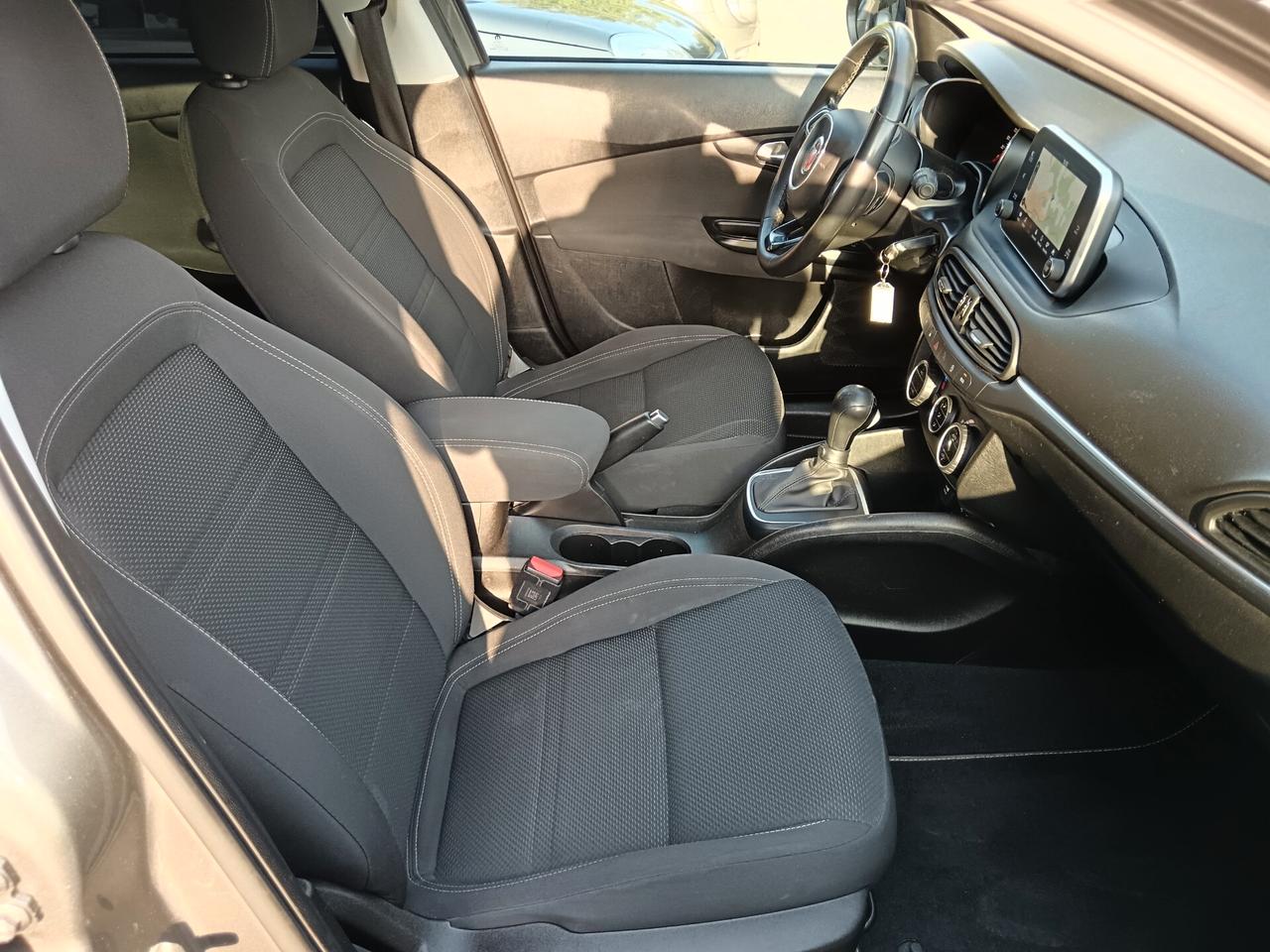 Fiat Tipo 1.6 MJT 120CV LOUNGE SW NAVI