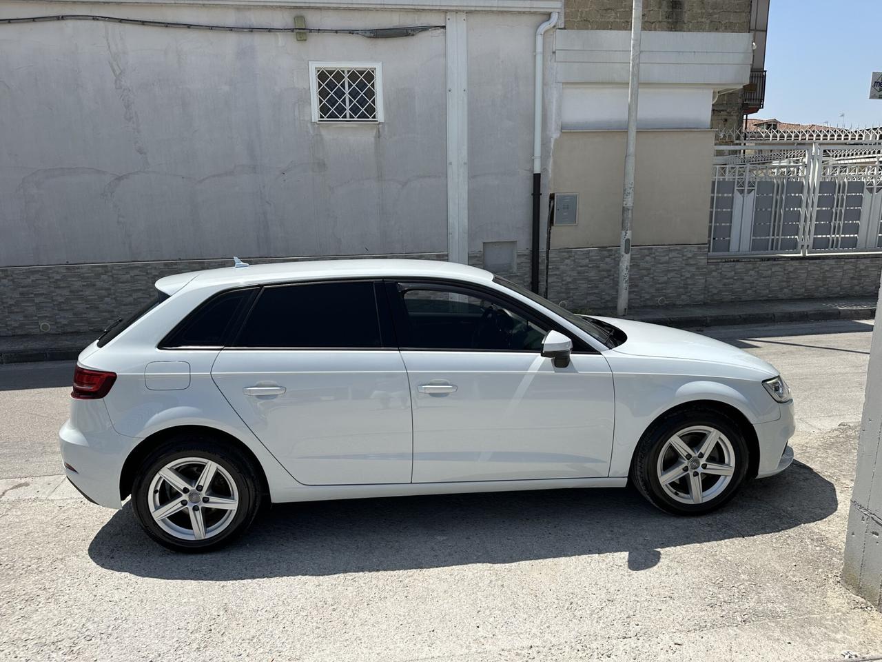 Audi A3 1.6 TDI 116 CV S tronic Sport 2018