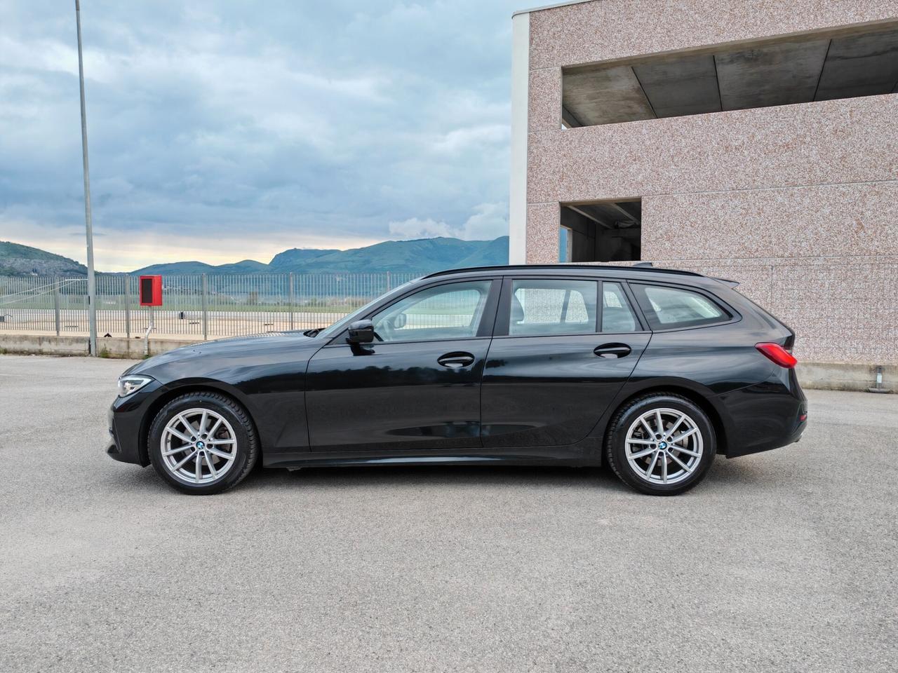 Bmw 320 320d 48V xDrive Touring Business Advantage