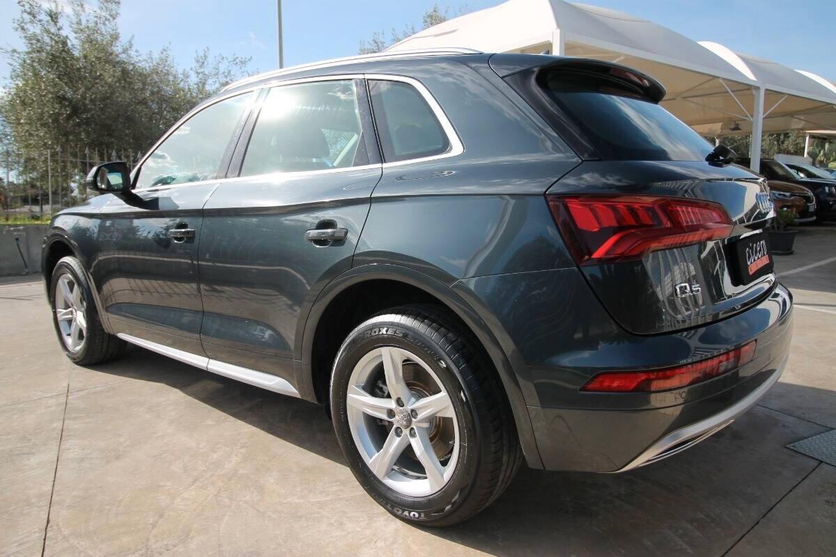Audi Q5 2.0 TDI 190 CV Business Sport 11.2018