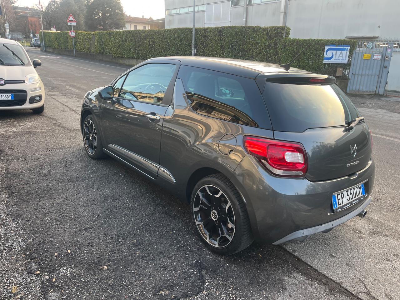 Ds DS3 3 1.6 e-HDi 90 airdream CMP6 Just Black