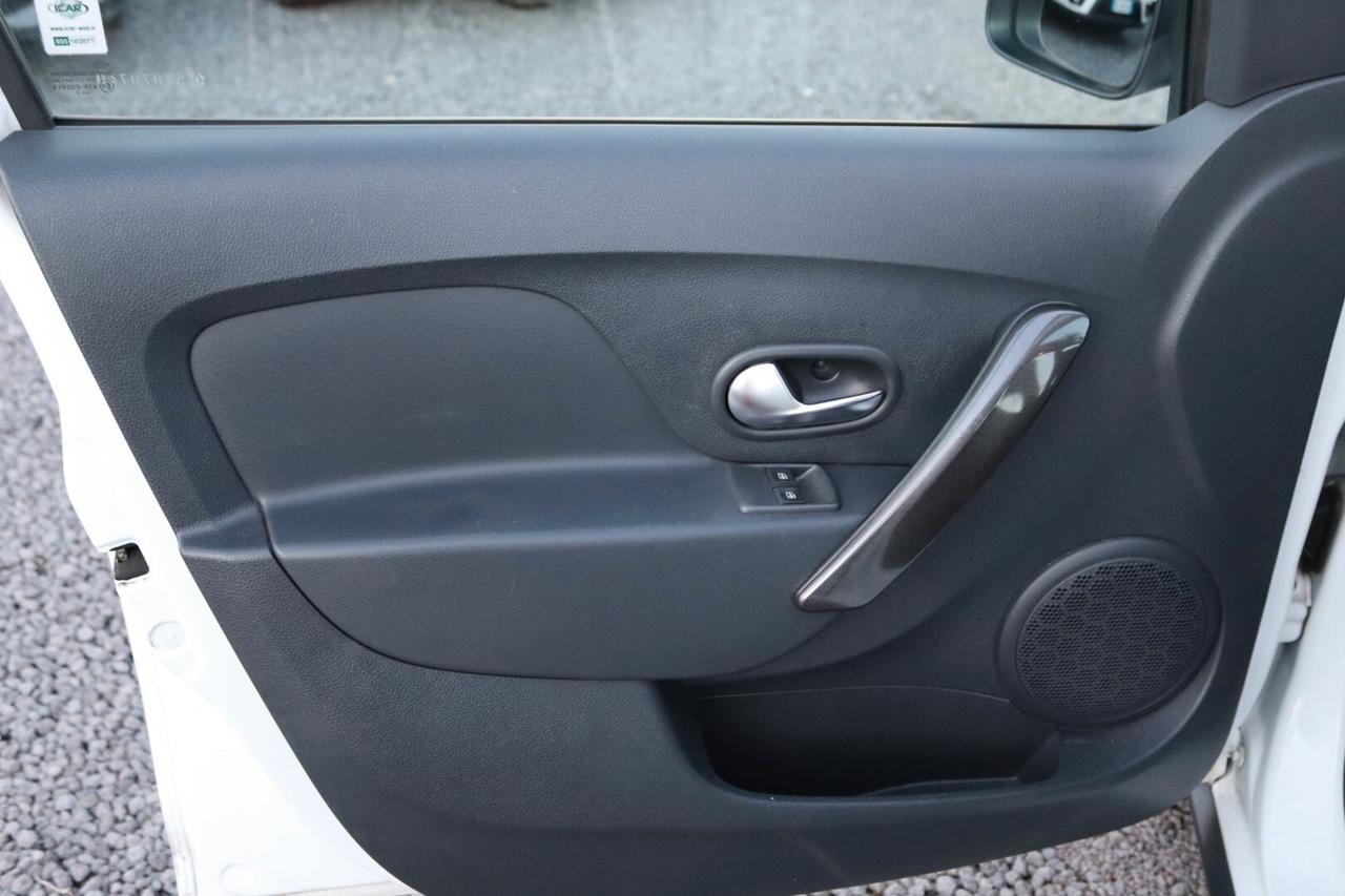 DACIA SANDERO STEPWAY 90CV GPL/BENZ.
