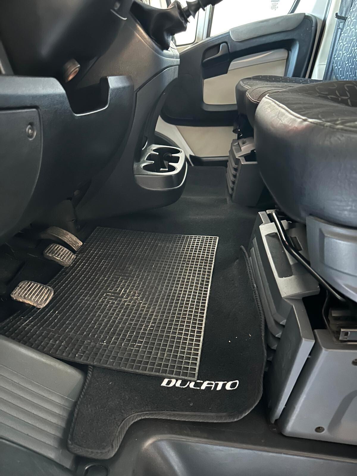 Fiat Ducato Trasporto persone 9 POSTI
