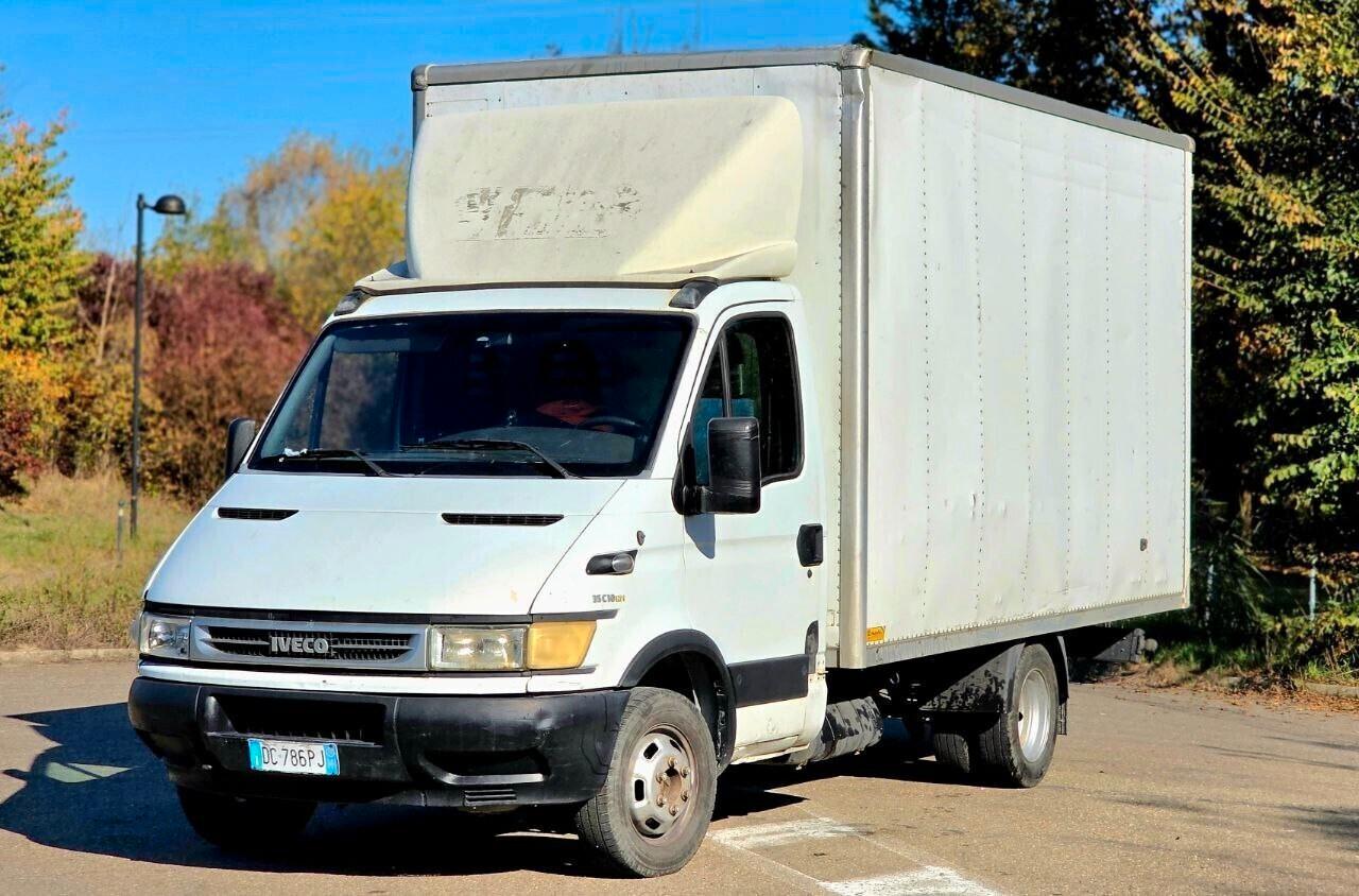 IVECO DAILY TUTTI LAVORI FATTI PRONTO ALL' USO
