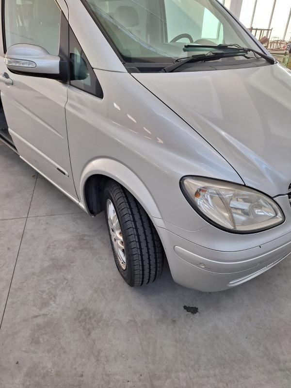MERCEDES-BENZ Viano 2.2 CDI Ambiente con pedana RICON per disabile