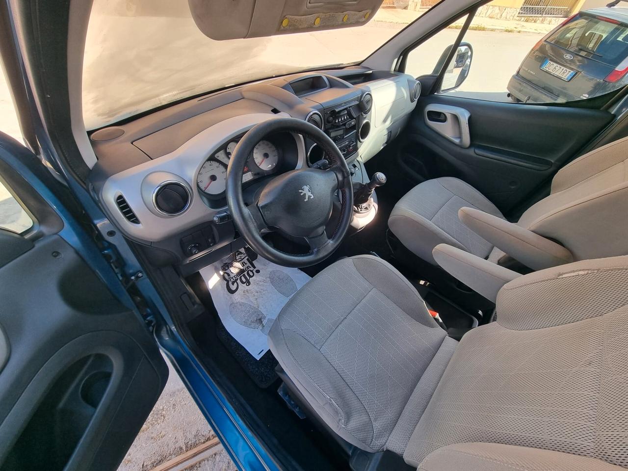 Peugeot Partner Tepee Mix 1.6 HDi 90CV Comfort AUTOCARRO N1