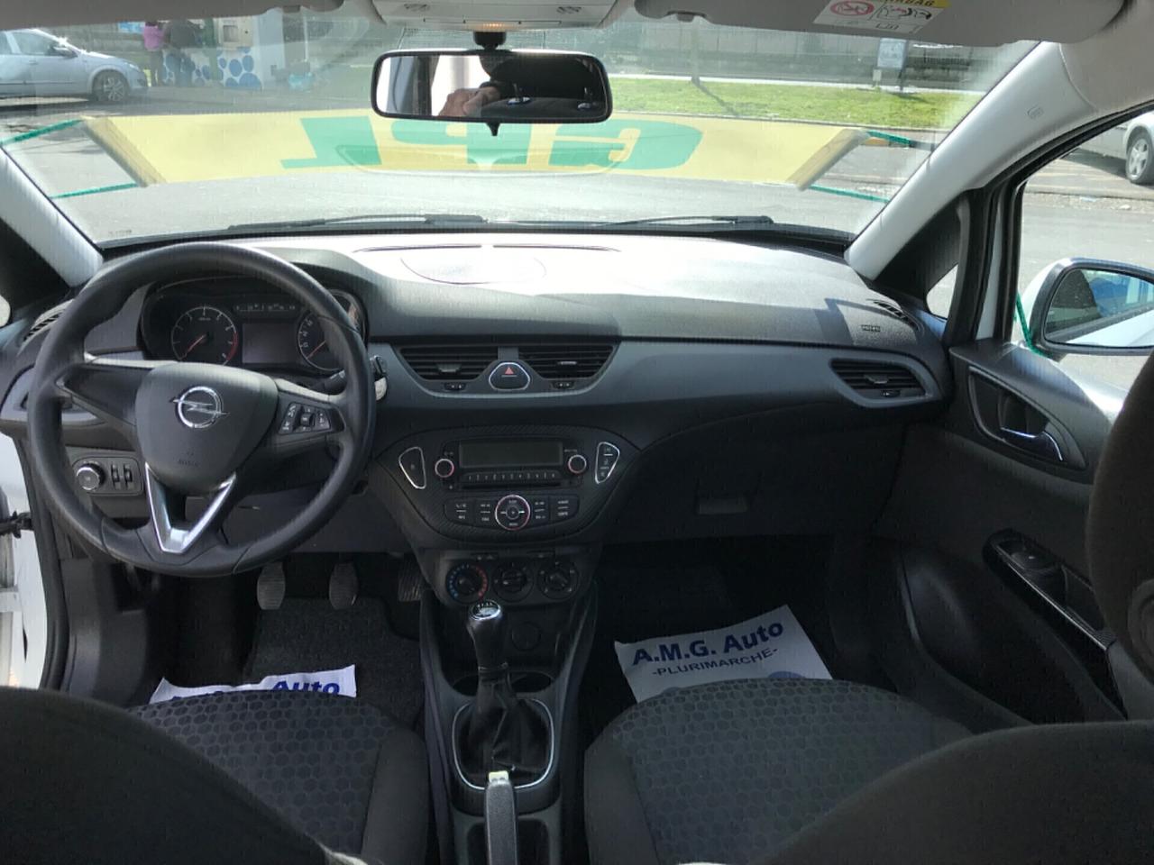 Opel Corsa 1.4 90CV GPL Tech 5 porte B-Color