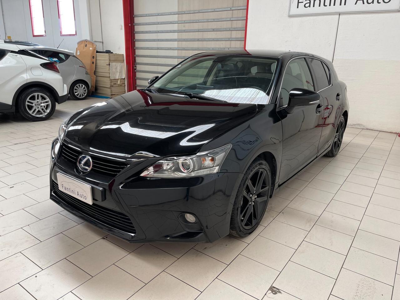 Lexus CT 200h Sport Black Street 1.8 hybrid-Ok Neop-LEGGI SOTTO