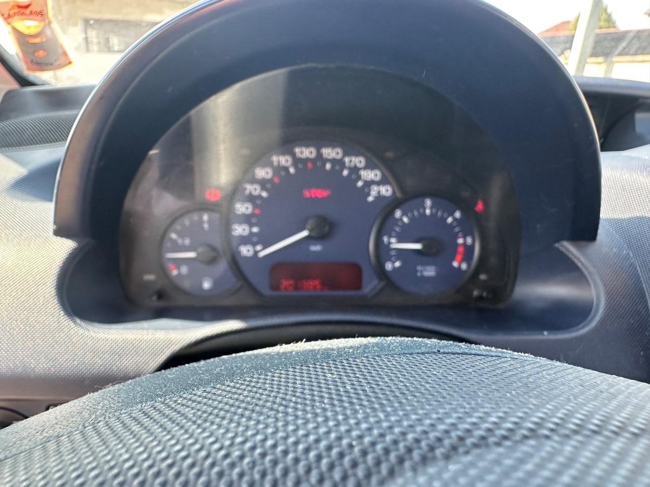 Peugeot 1007 1.4 HDi Trendy