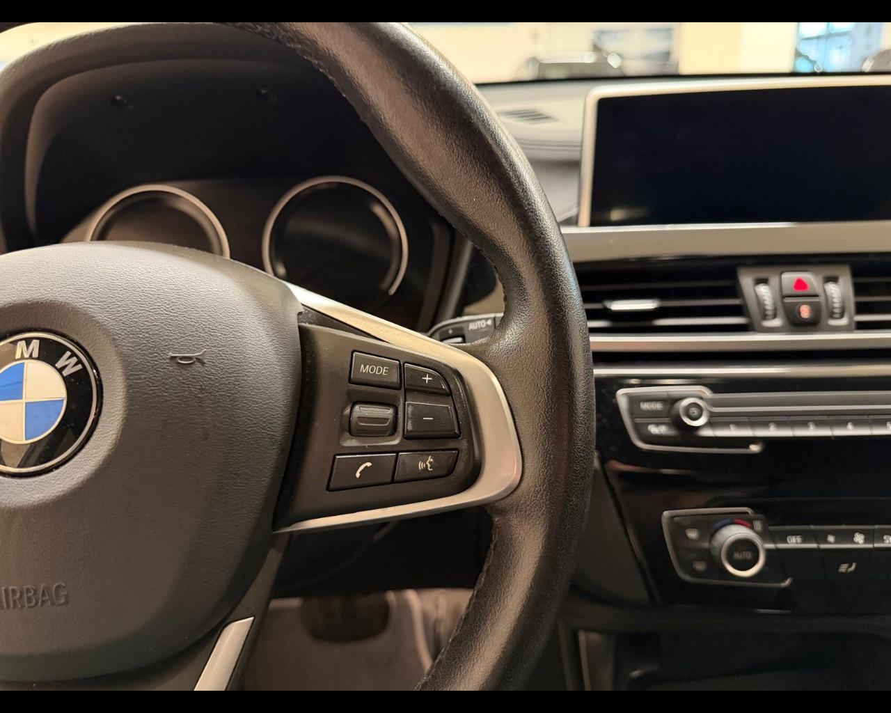 BMW X1 (F48) - X1 xDrive18d xLine Plus