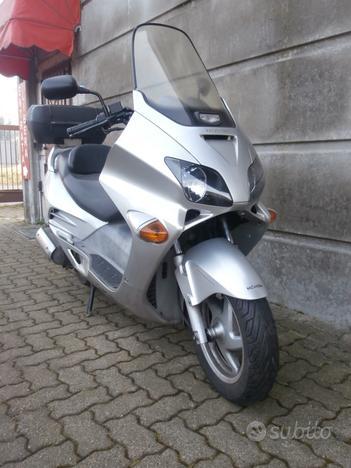 Honda Jazz 250 del 2004 compreso trapasso-tagliando-garanzia