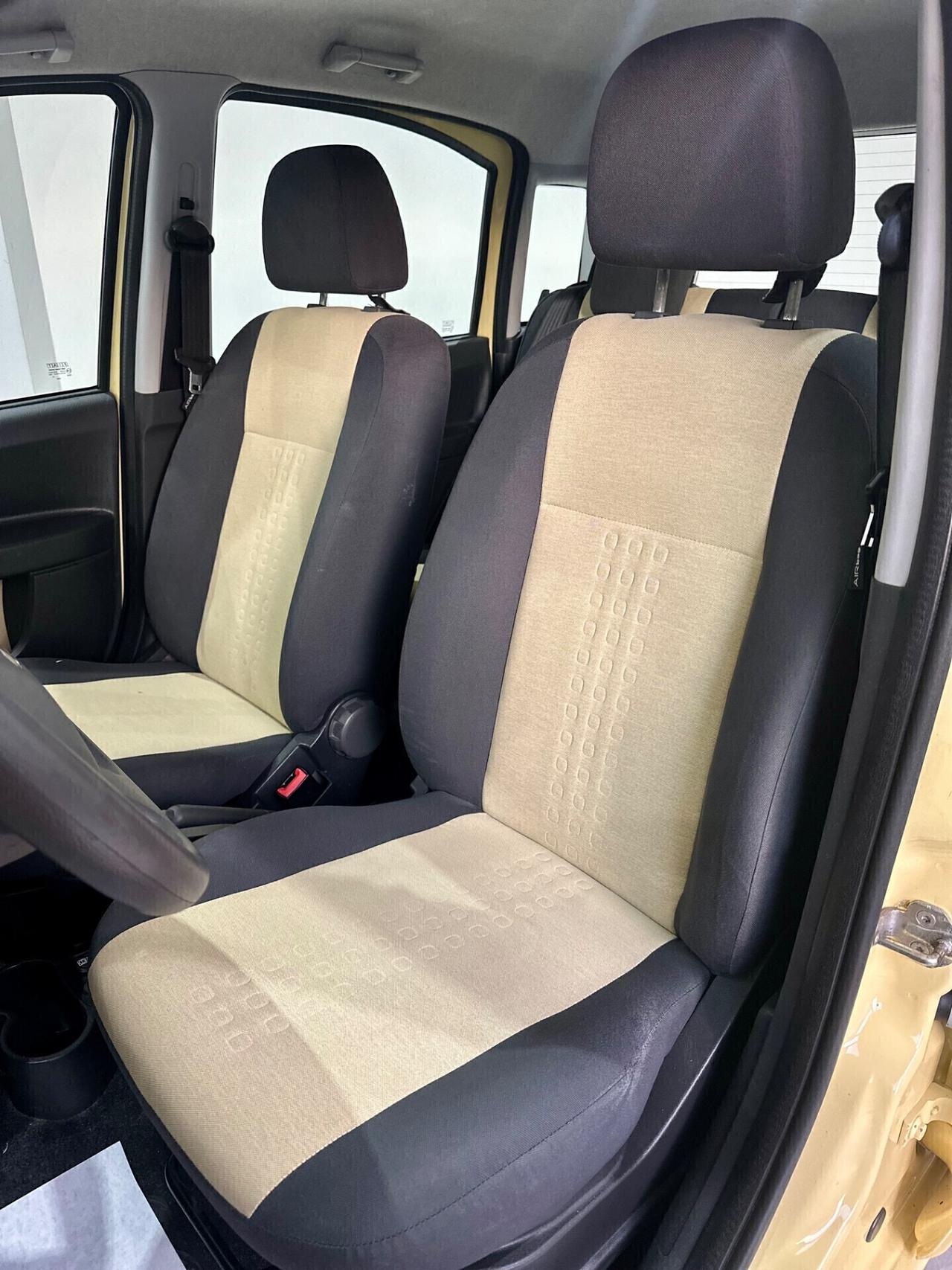 Fiat Panda 1.2 Emotion Dualogic