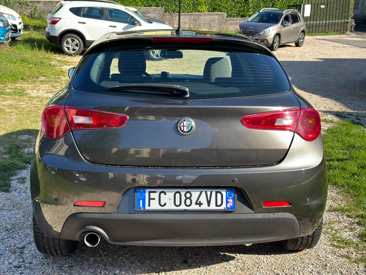 Alfa Romeo GIULIETTA 1.6 JTDm-2 EU6B 120 CV PROGRESSION KMCERT