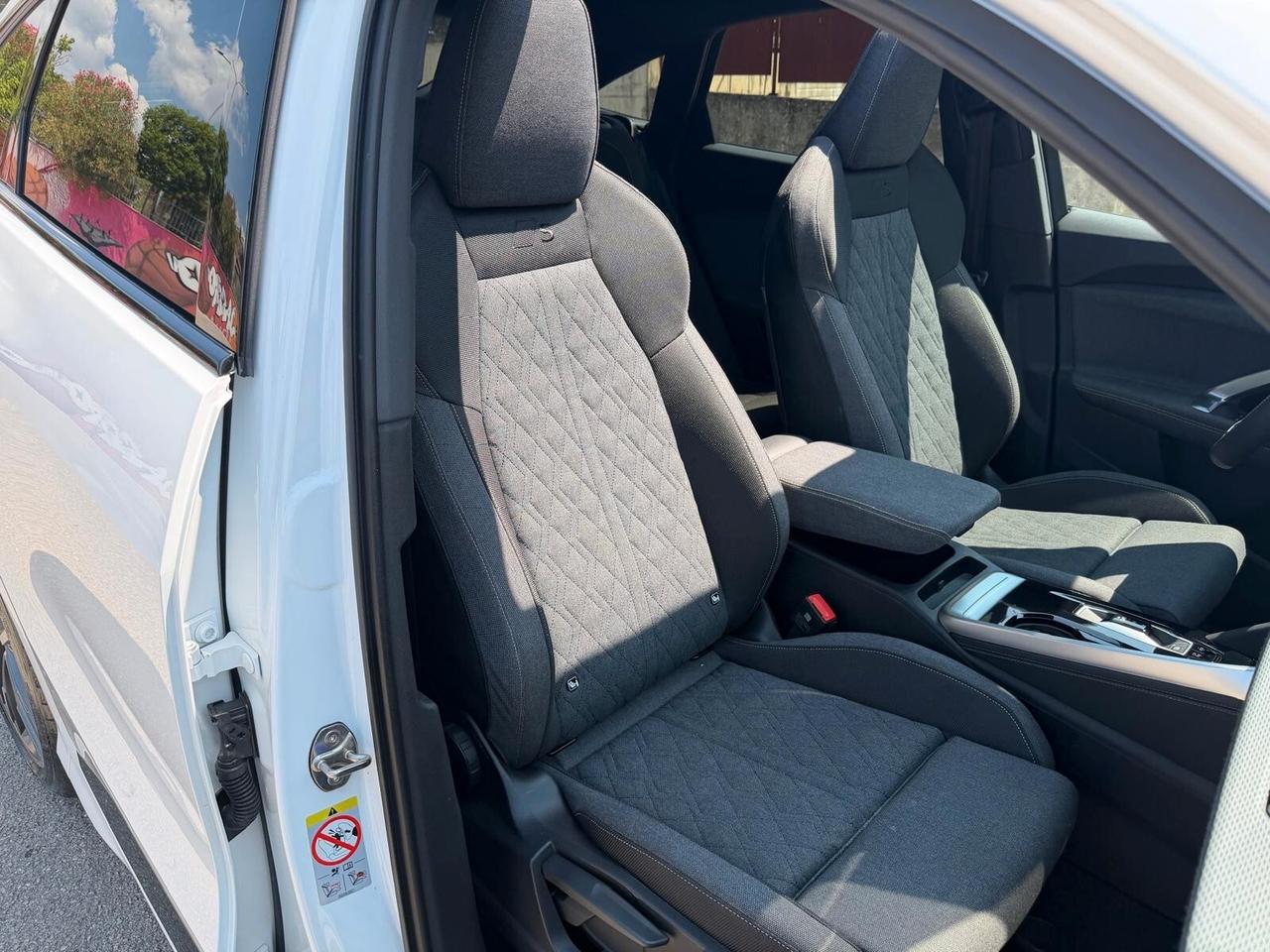 Audi Q5 SPB 40 TDI 4x4/STRONIC/SLINE/TETTO/TEL-360/PDC/CRUISE/RADAR/CERCHI 21/PORT ELEETT/V.PRI/DISTRONIC