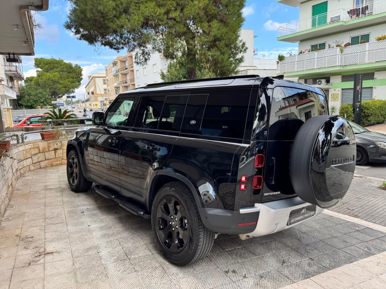 Land Rover Defender 110 3.0D I6 250 CV AWD Auto S