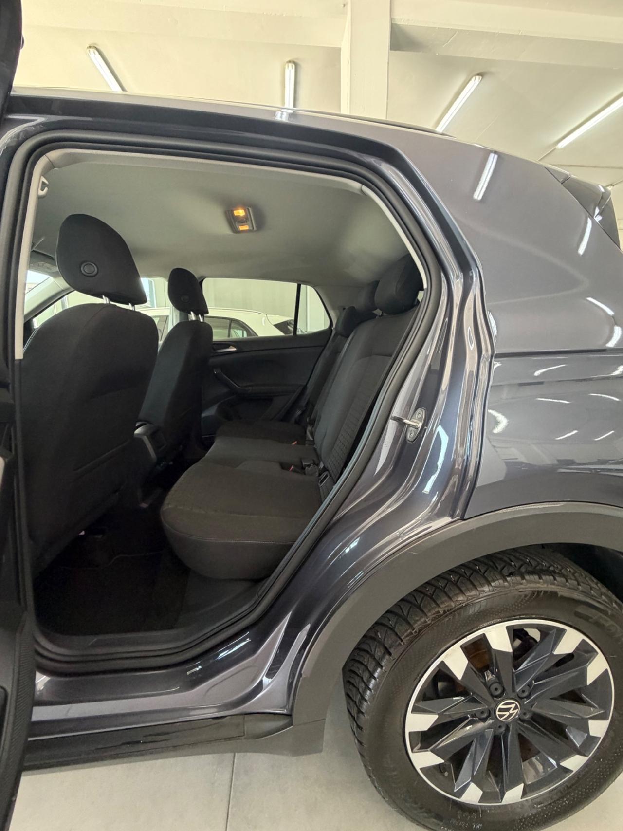 VW T-Cross 1.0 TSI 110 CV R-Line FINANZIABILE