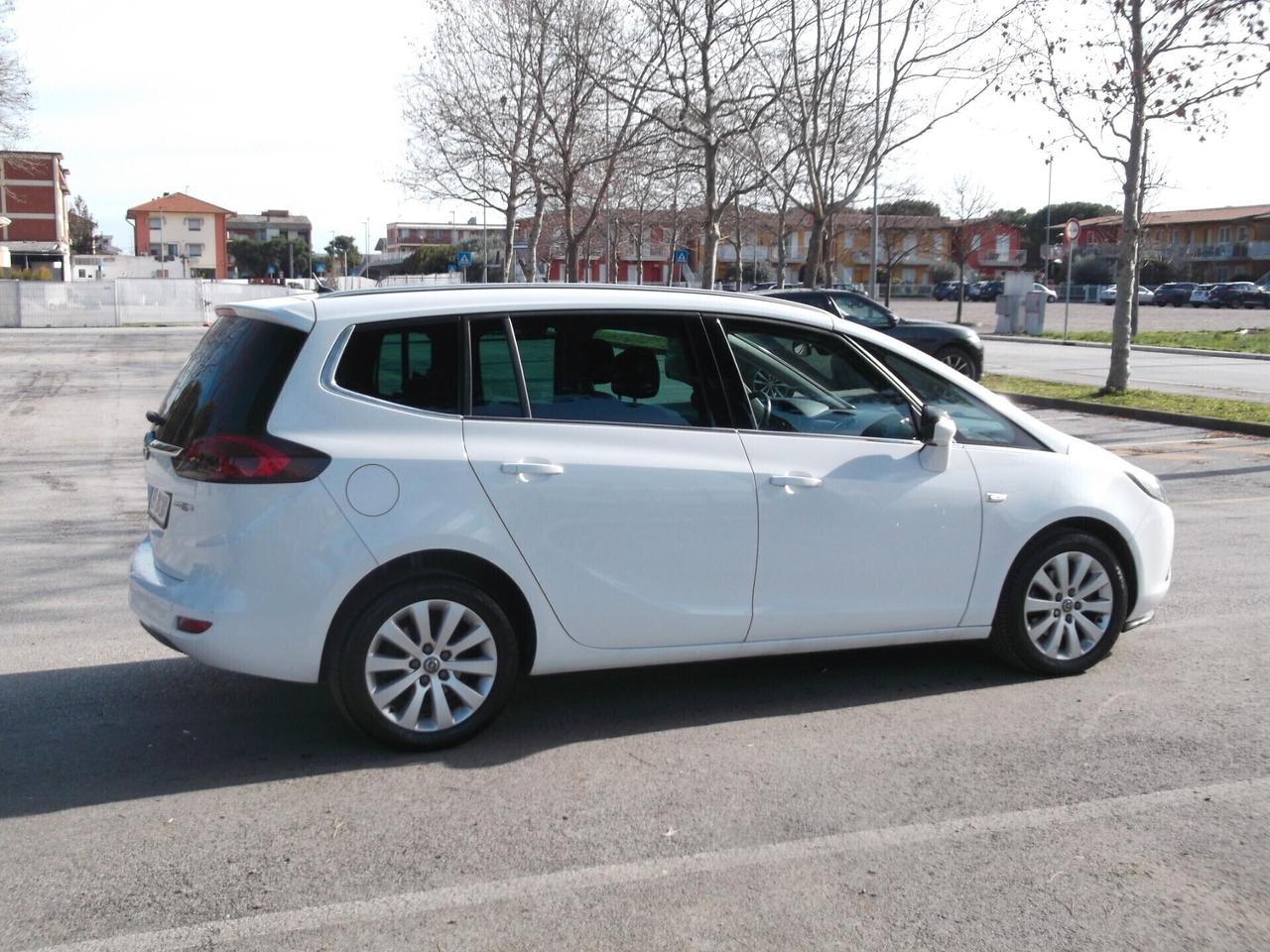 Opel Zafira 1.6 Turbo Metano 7 P. Full 2014