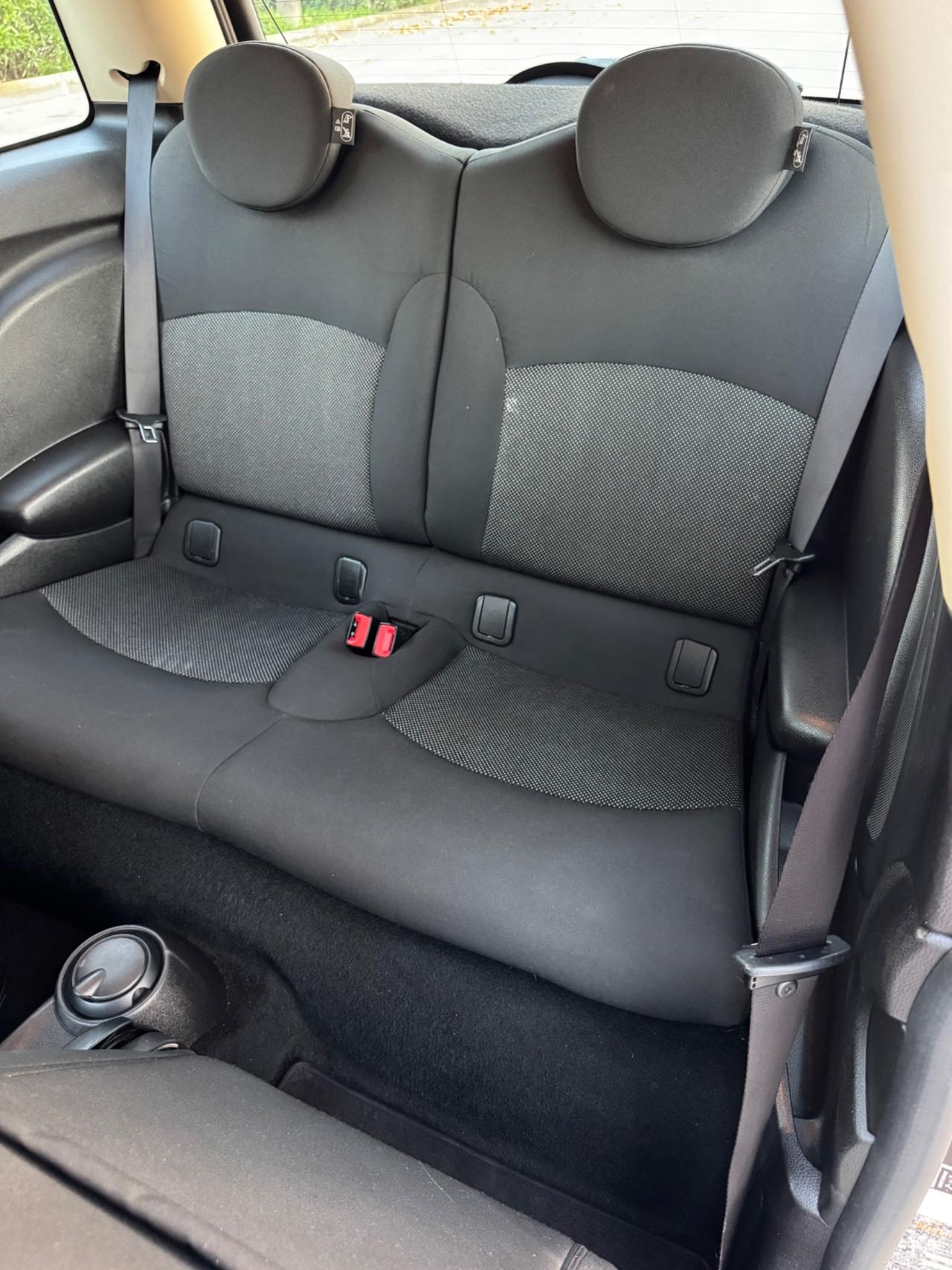 Mini Cooper 1.6 diesel