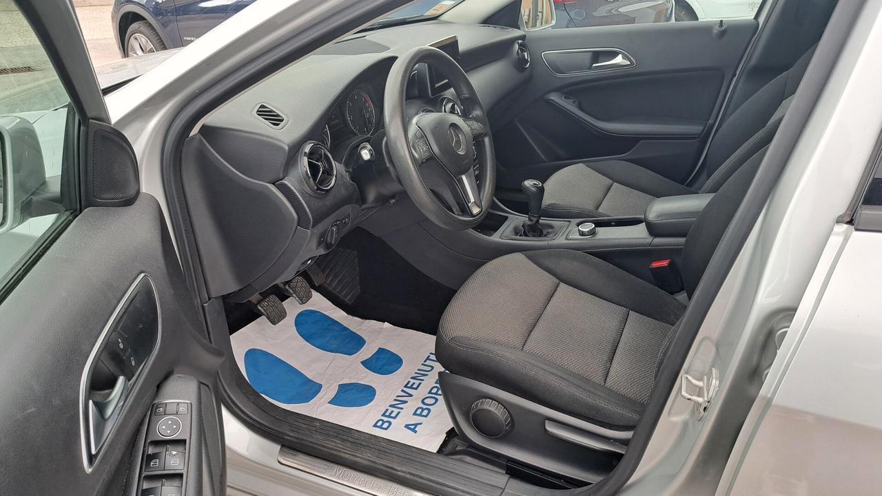 Mercedes-benz A 180 CDI Telecamera-Bluetooth...