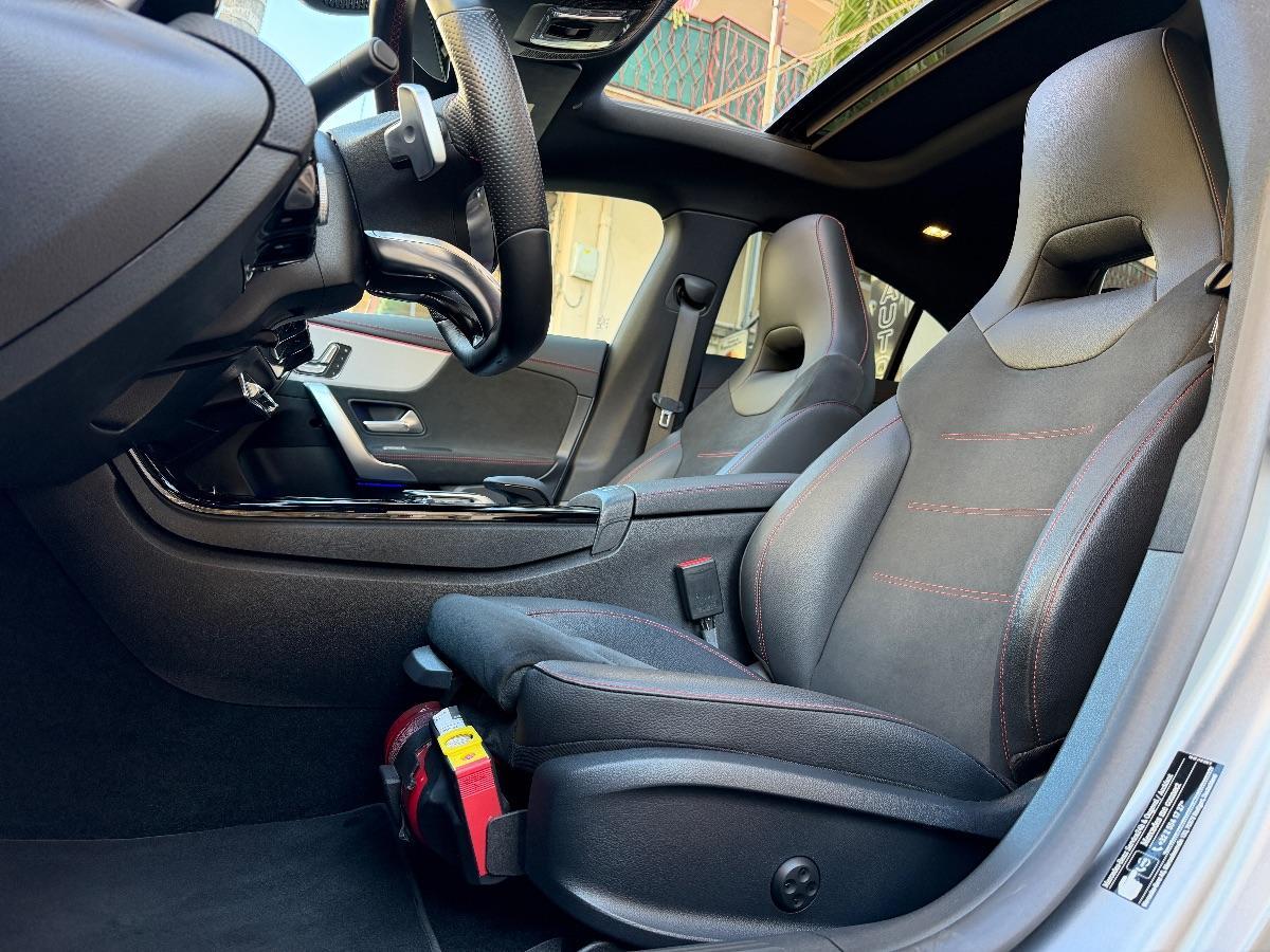 Mercedes CLA 200d Premium AMG Night Edition 150CV