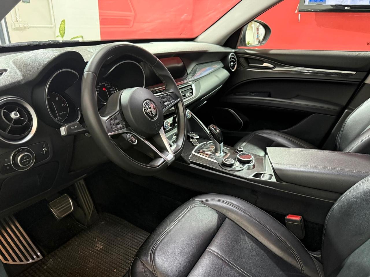Alfa Romeo Stelvio 2.2 Turbodiesel 210 CV AT8 Q4 Super