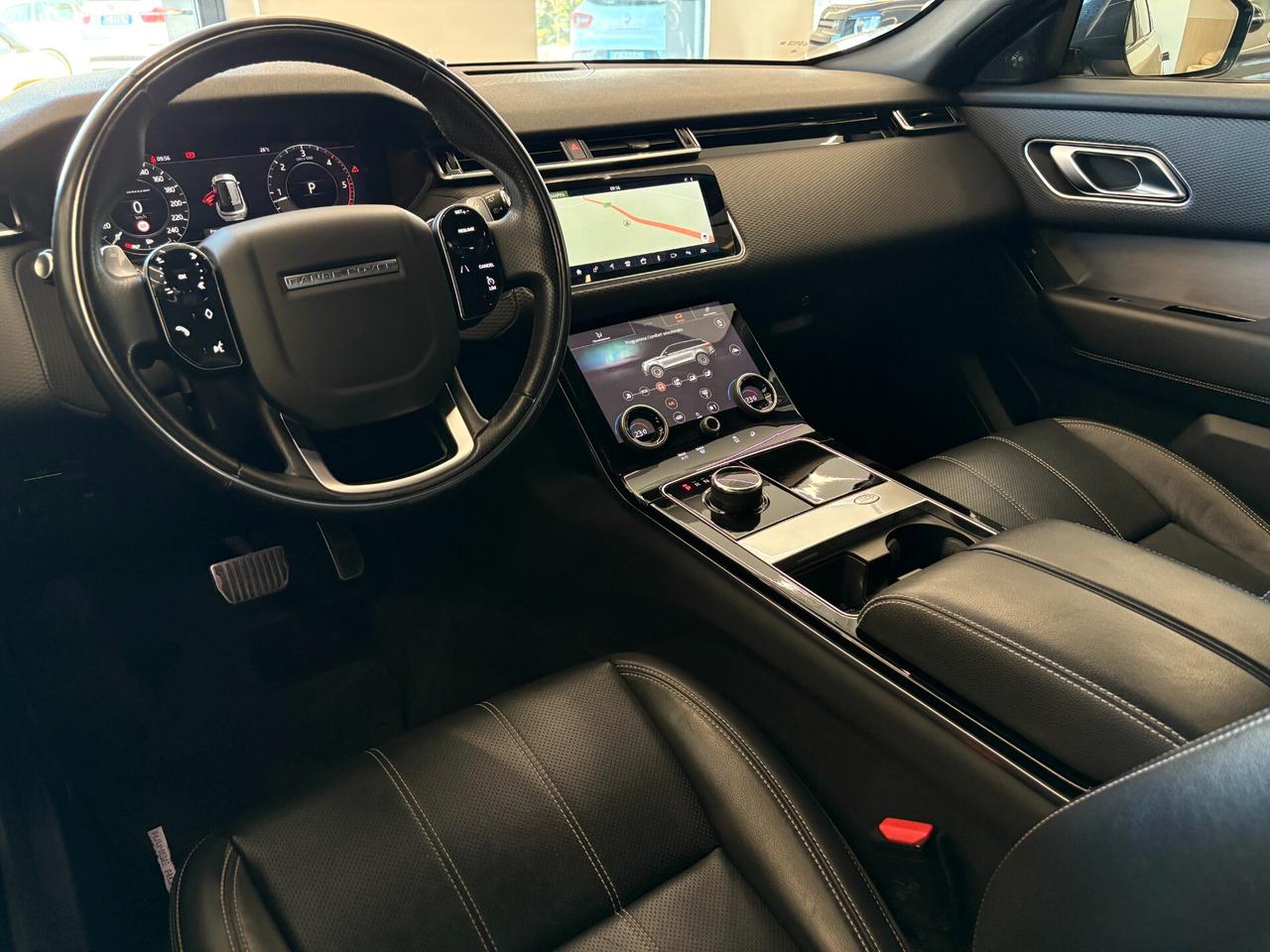 Land Rover Range Velar 2.0D I4 240 CV R-Dynamic HSE