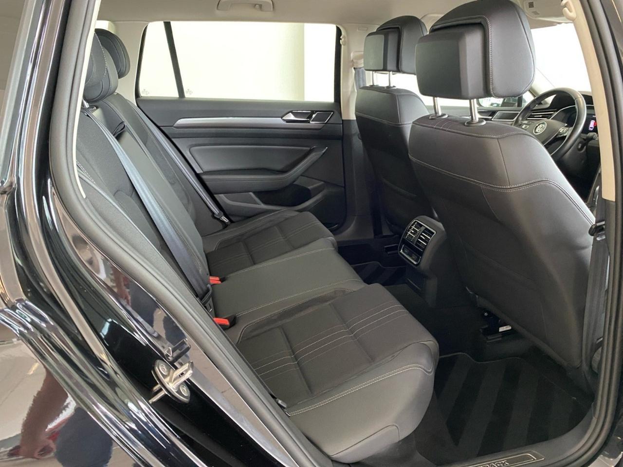 Volkswagen Passat alltrack 2.0 tdi 4motion 190cv dsg my18