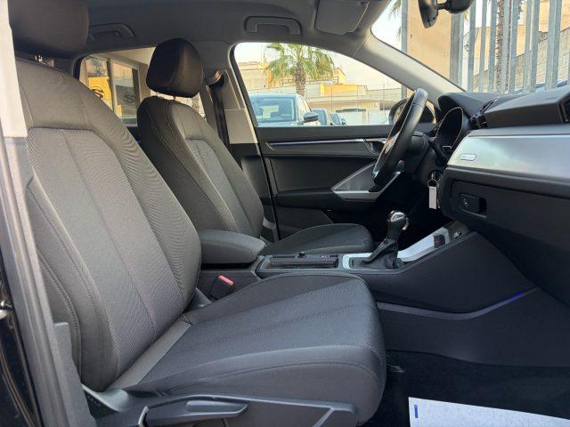 AUDI Q3 35 2.0 TDI S-tronic Advanced