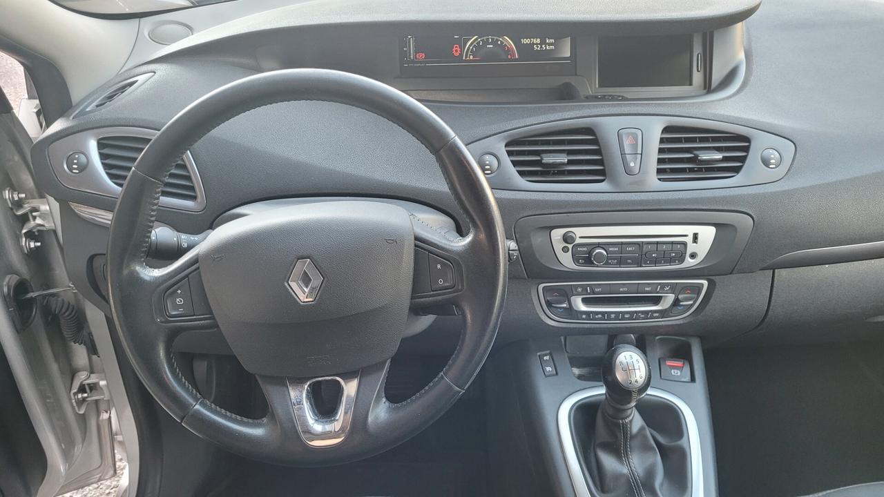 Renault Scenic XMOD 1.5 DIESEL ..